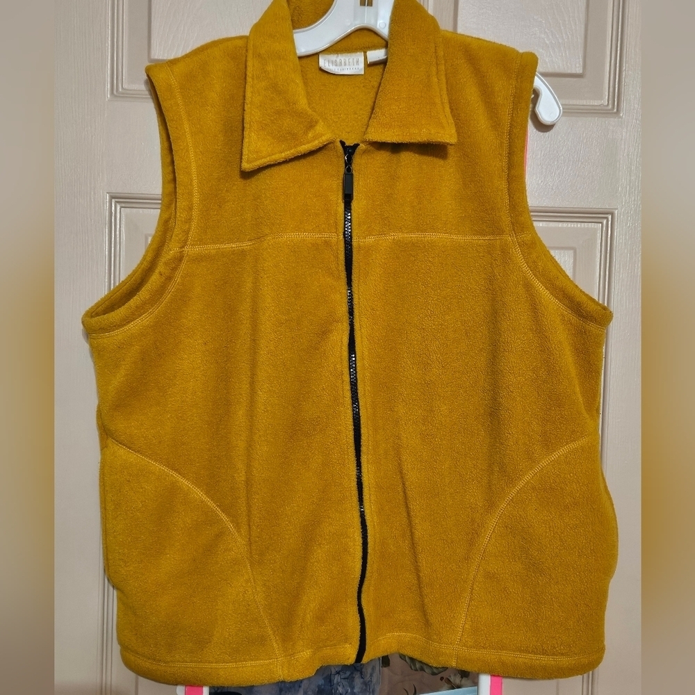 #417 ELIZABETH (Liz Claiborne) Golden Yellow Fleece Vest- Size- 1